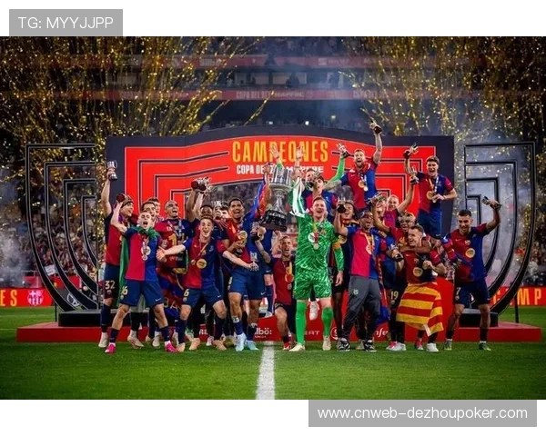 实时：巴萨女足角球战术奏效，中后卫头槌破门先拔头筹