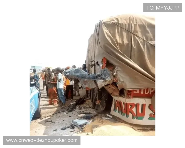 拳王约书亚遭遇车祸细节曝光，两名司机遭刑事指控